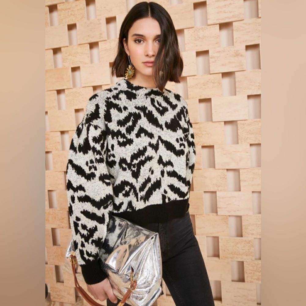 Ulla Johnson Black and White Print Crewneck Sweater